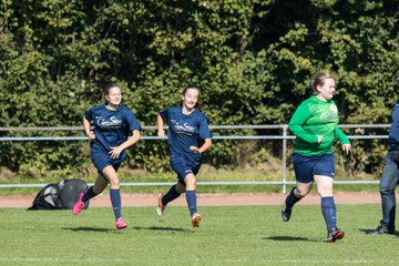 Bild 21 - B-Juniorinnen Krummesser SV - SV Henstedt Ulzburg : Ergebnis: 0:3